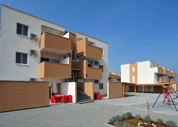 Gorgeous In With Swimming Pool Apartman *